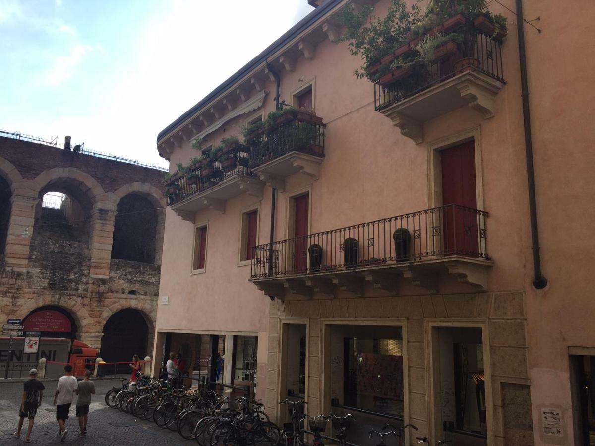 Arena'S Hospitality Hotel Verona Exterior photo